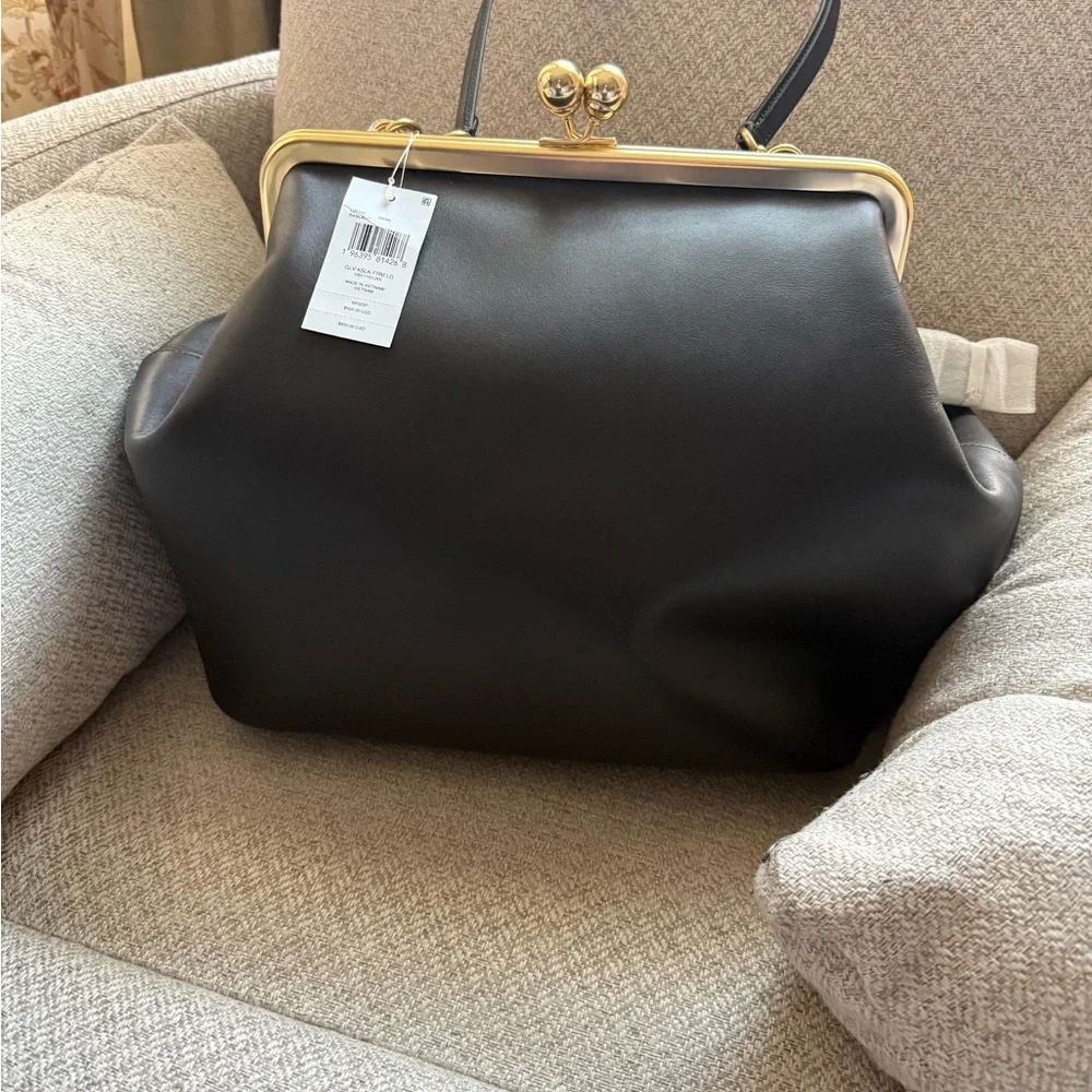Coach Black Leather Shoulder Bag with Gold Accents - Picture 5 of 6